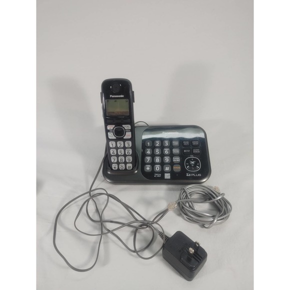 Panasonic KX-TG4741 DECT 6.0 Plus Cordless Phone Answering Machine System - Picture 1 of 3